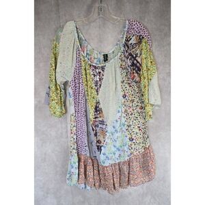 Scared Threads Size L Patchwork Floral Print Ruffle Hem Tunic Top Boho Hippie